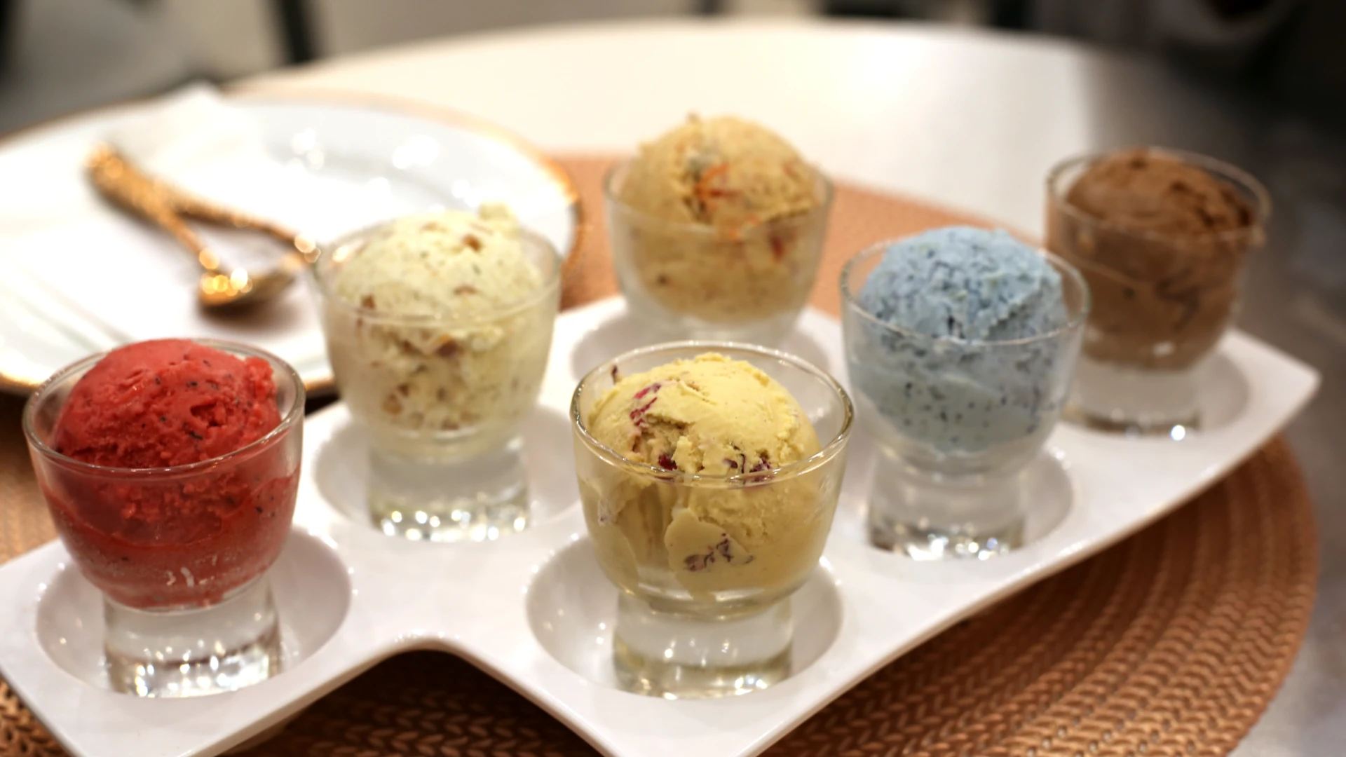 Ice Cream 08 — Hero